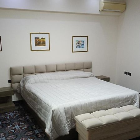 Royal Aparthotel Vlora Kültér fotó