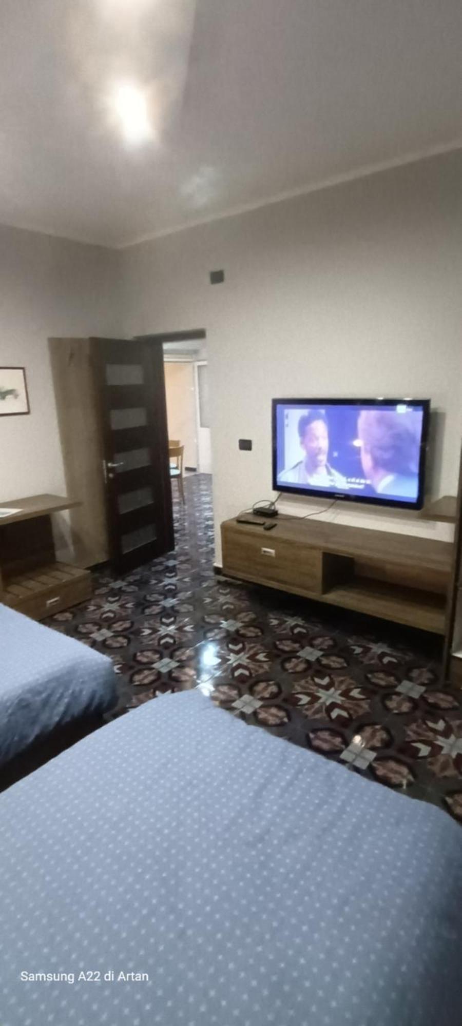 Royal Aparthotel Vlora Kültér fotó